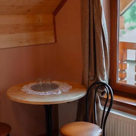 Chalet над потоком *