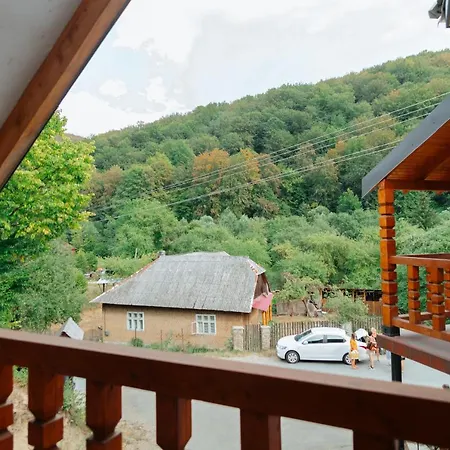 над потоком