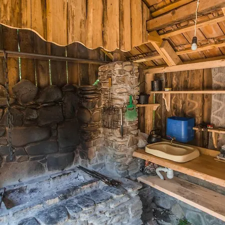 над потоком