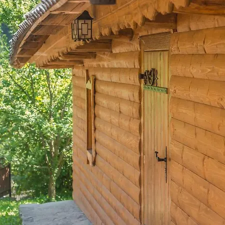 над потоком *