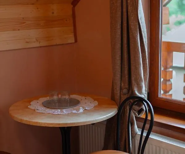 Chalet над потоком *