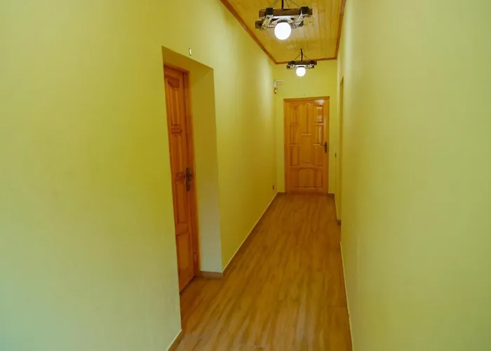 Chalet над потоком