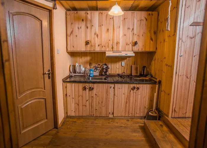 над потоком Chalet