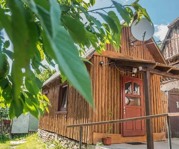 Chalet над потоком *