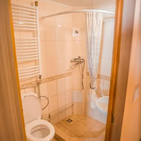 Hotel над потоком
